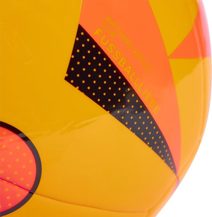 Immagine prodotto adidas Piłka Euro24 Club Football Love IP1615 (4)