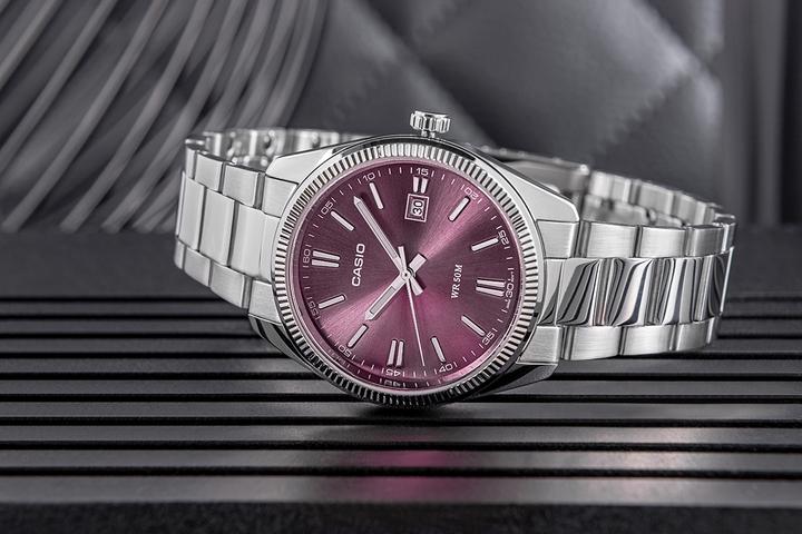 Image du produit Casio MTP-1302PD-6AVEF (Montre analogique, 38 mm)