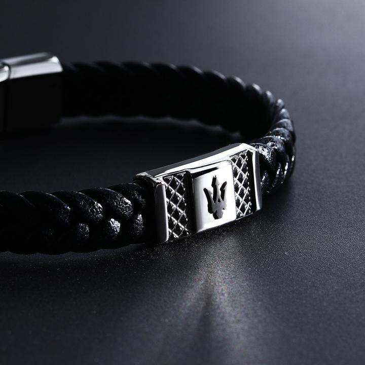 Immagine prodotto Maserati Bracciale in pelle riciclata (20 cm, Acciaio inossidabile, Cuoio)