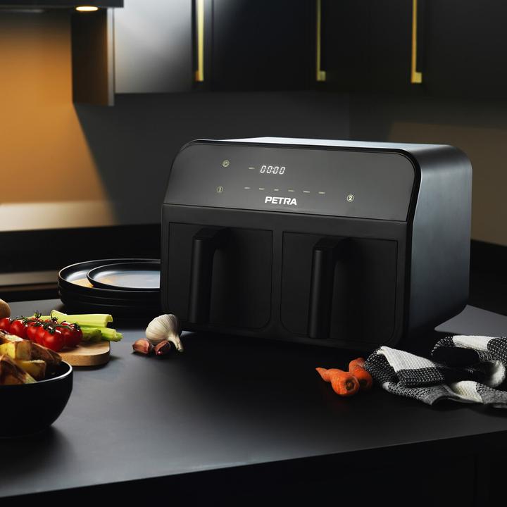 Actual product image Petra PT4750BLKVDEEU7 Dual Air Black 3.7L