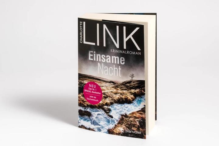 Actual product image Einsame Nacht (German, Charlotte Link, 2023)