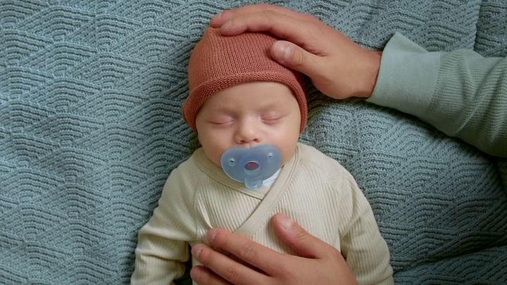 Actual product image Philips Avent Curved Soothie (2 x, up to 6 M.)