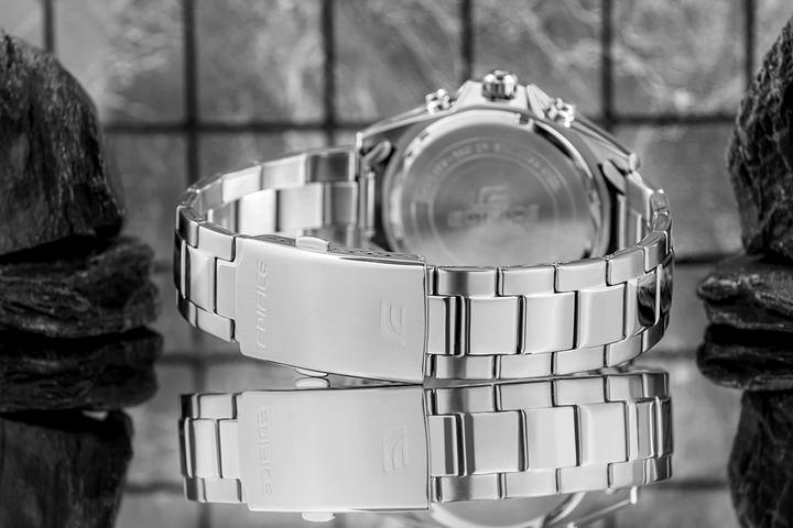 Produktbild Casio Edifice EFV-560D-2AVUEF Horloge - Staal - Zilverkleurig - 42 mm (Chronograph, 44 mm)
