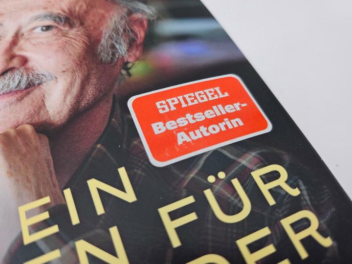 Produktbild Remo Largo – Ein Leben für die Kinder (Deutsch, Monika Czernin, 2023)