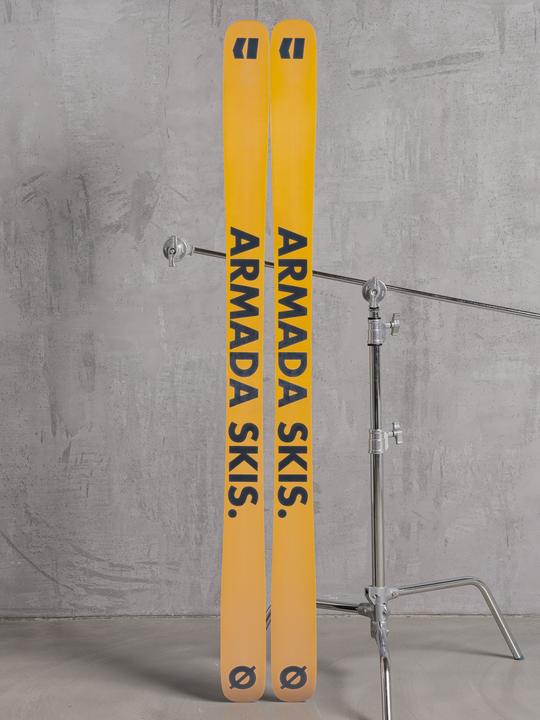 Actual product image Armada Ski Bdog Edgeless 2022 (180 cm, Without binding)