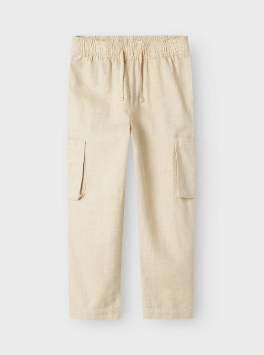 Actual product image Name it Loose Fit Jeans sitzen bequem an der Hüfte und haben eine weite Beinform Hose (116)