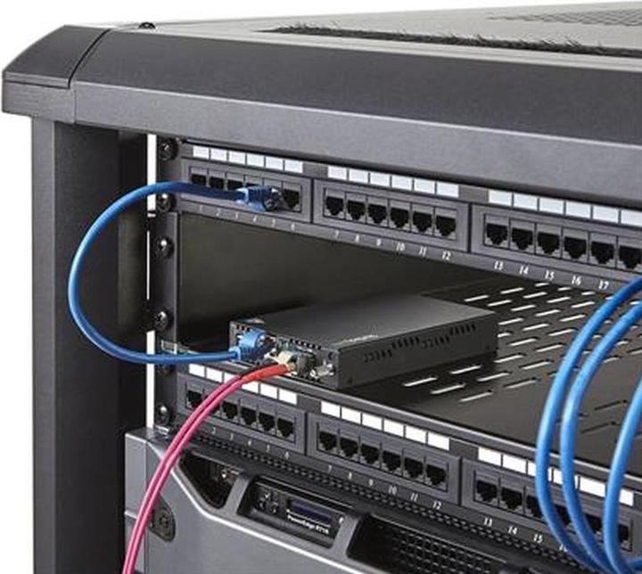 Produktbild StarTech Gigabit Copper-to-Fiber Media Converter