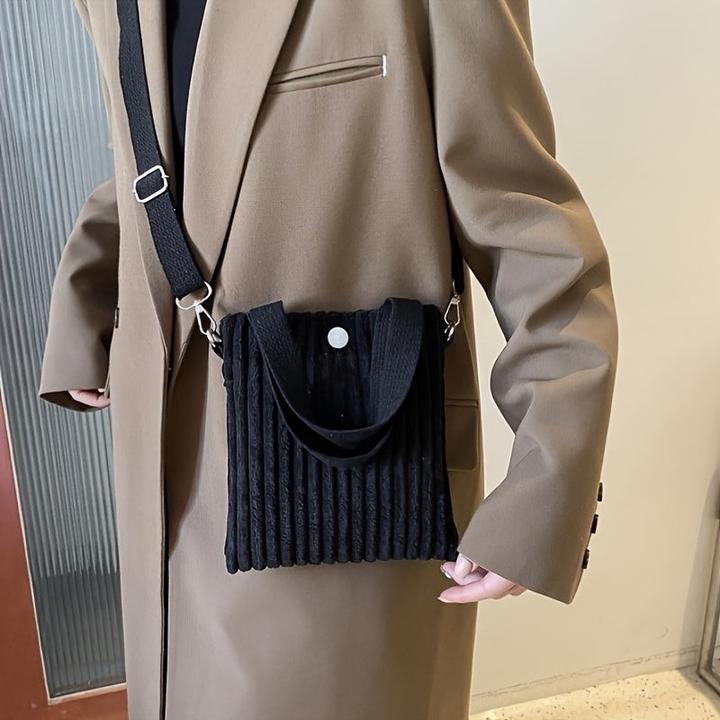 Actual product image Only-Bags.Store Versatile travel toiletry bag with hook - hard-wearing polyester, odourless