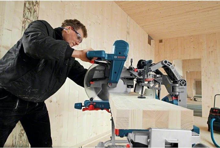 Produktbild Bosch Professional Kapp- und Gehrungssäge GCM 12 GDL, Wood