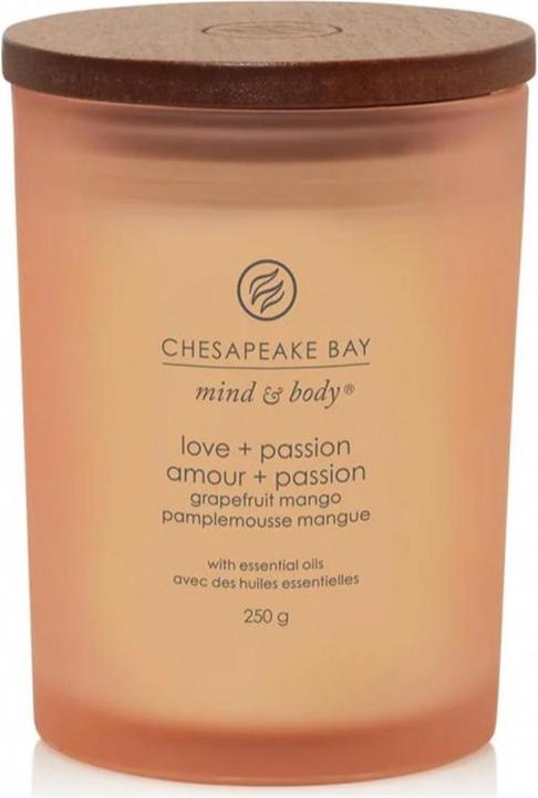 Actual product image Chesapeake Bay Candles Love & Passion (250 g)