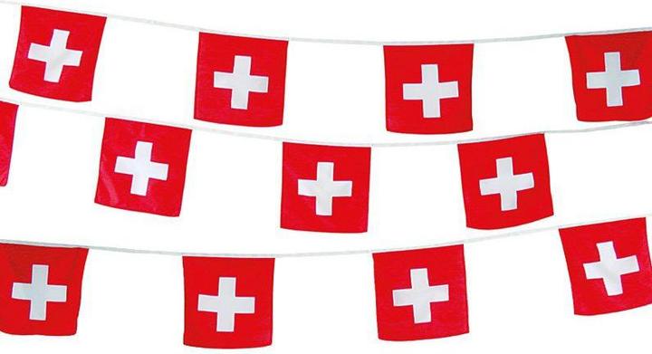 Keller Fahnen Fahnenkette Schweiz