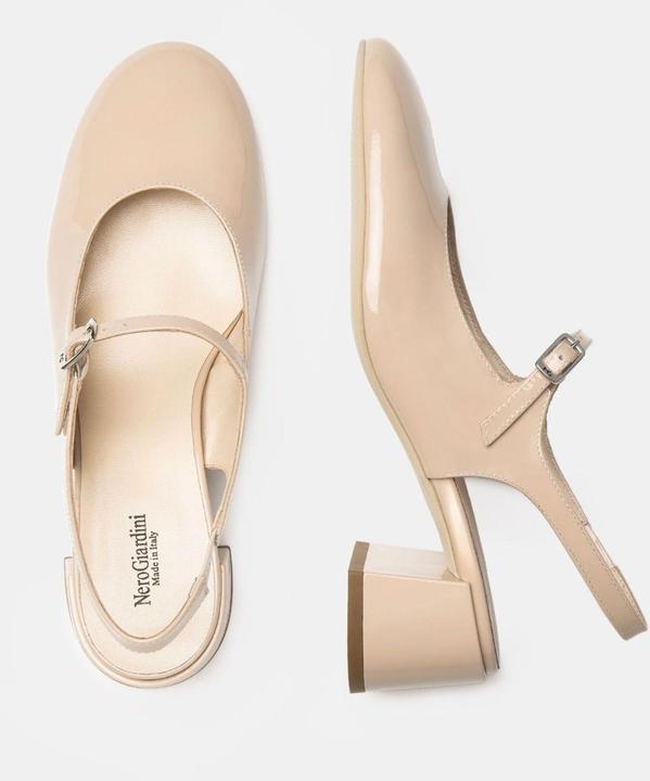 Actual product image Nero Giardini Pumps (37)