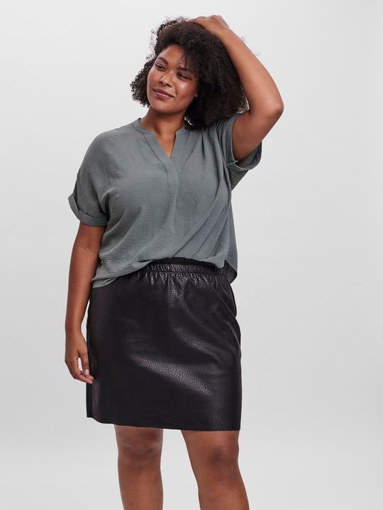 Image du produit Vero Moda Haut décolleté en V avec manches courtes (54)