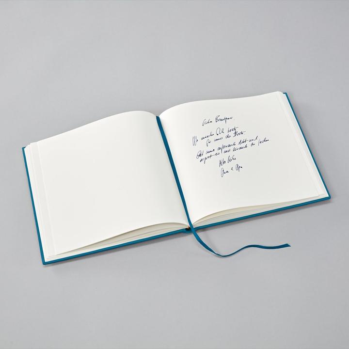 Actual product image Semikolon Guestbook