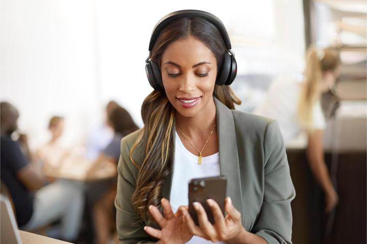 Actual product image Jabra Evolve2 75 Duo MS (Cable, Wireless, USB-C)