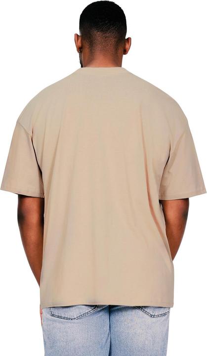 Immagine prodotto Universal Textiles Maglietta Oversize Scollo Allungato Uomo (4XL)