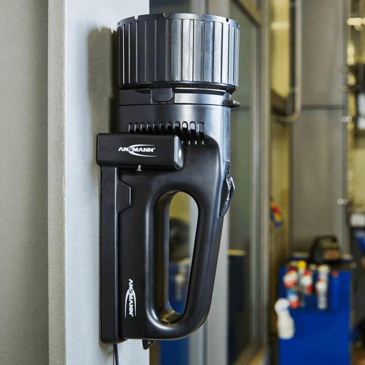Productafbeelding Ansmann Handlamp op batterijen Zwart (27.50 cm, 330 lm)