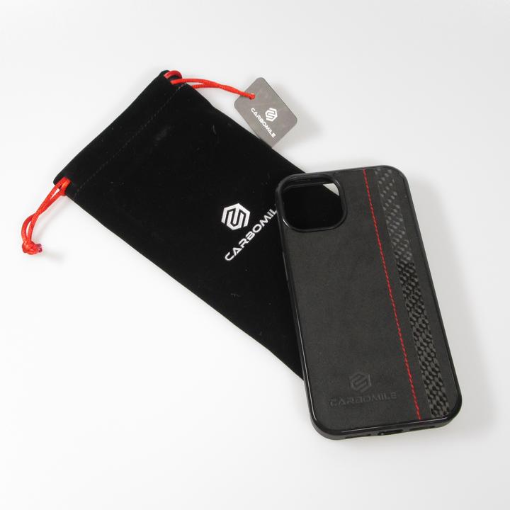 Immagine prodotto Carbomile Cover Alcantara e Carbonio con cuciture rosse (compatibile con MagSafe) (Apple iPhone 14 Pro Max)