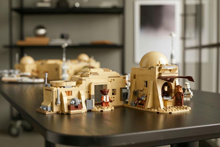 Produktbild LEGO Mos Eisley Cantina (75290, LEGO Star Wars, LEGO Seltene Sets)