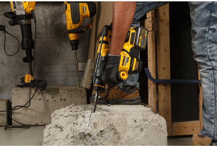 Actual product image DeWalt Cordless hammer drill 54V XR FlexVolt DCH 333 NT (Rechargeable battery operated)