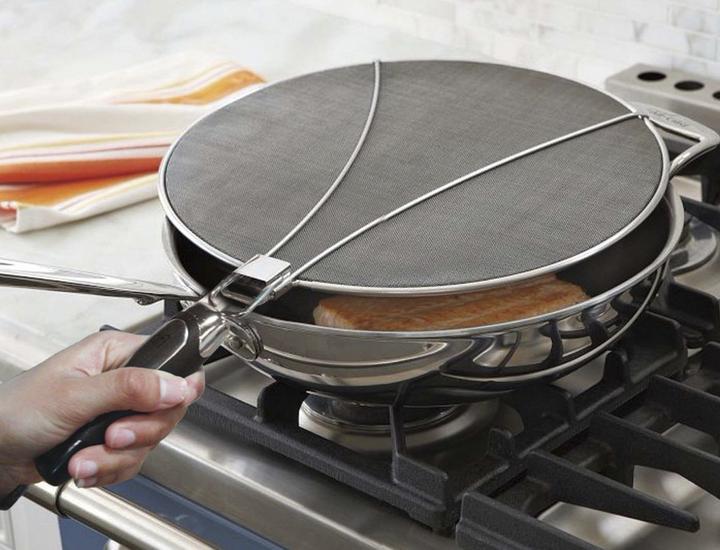 Productafbeelding Maximex Spatscherm met actief koolfilter tegen vetspatten en geurtjes, inklapbare handgreep (29 cm, Metaal)
