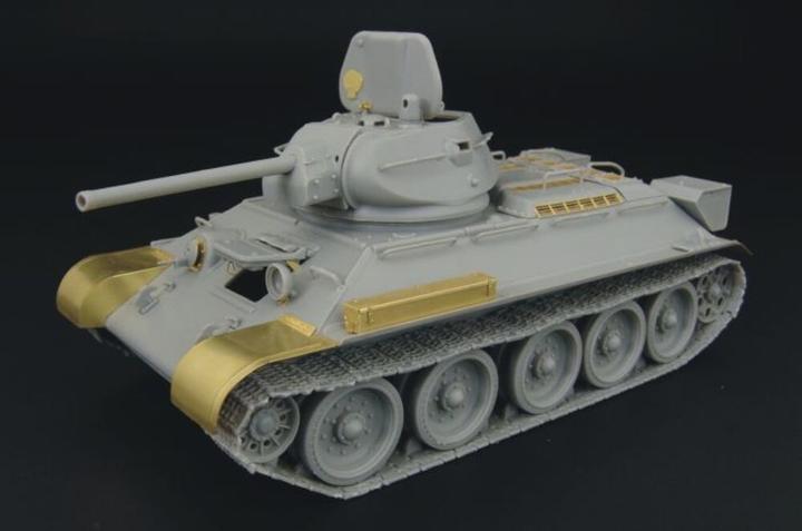 Produktbild Hauler T-34-76 1942 Factory No 112