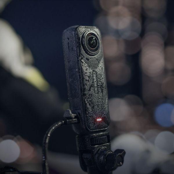 Actual product image Insta360 All-Weather USB Charging Cover (Insta360 X5)