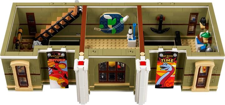 Actual product image LEGO Natural History Museum (10326, LEGO Icons)