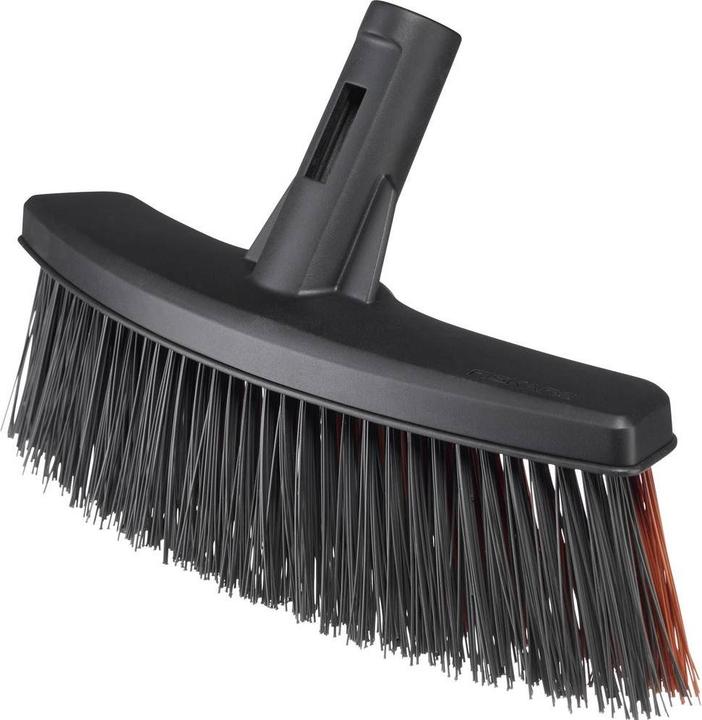 Produktbild Fiskars 1025930 Besen Outdoor Weiche/harte Borste (1 Stk.)
