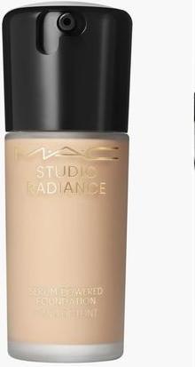 Actual product image MAC Cosmetics M.A.C. Studio Rad Serum Pow Fond de Teint NW13 (NW13)
