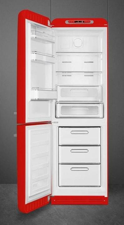 Actual product image Smeg Retro style fridge-freezer FAB32LRD5 Red, Left (331 l)
