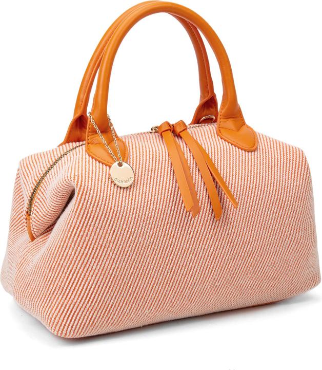 Actual product image Diana & Co 749-1Pt