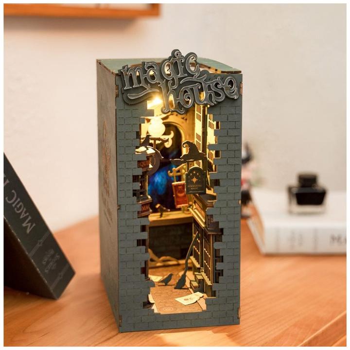 Actual product image Robotime Magic House