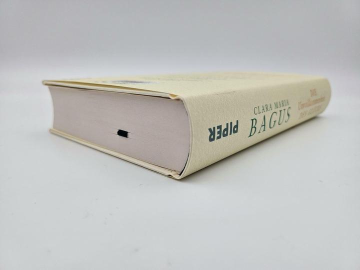 Actual product image Piper Die Unvollkommenheit des Glücks (German, Clara Maria Bagus, 2024)