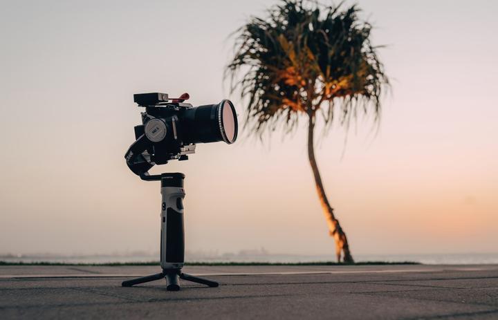 Actual product image Zhiyun Crane M2S Combo (Single-lens reflex camera, Action camera, 1 kg)