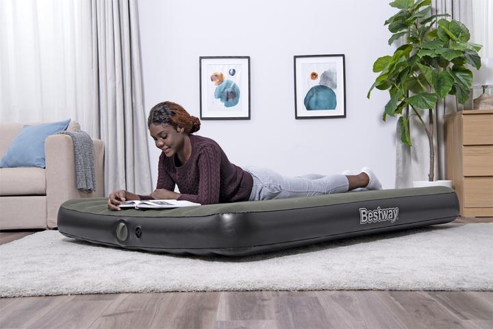 Actual product image Bestway 6716S (152 x 195 cm)