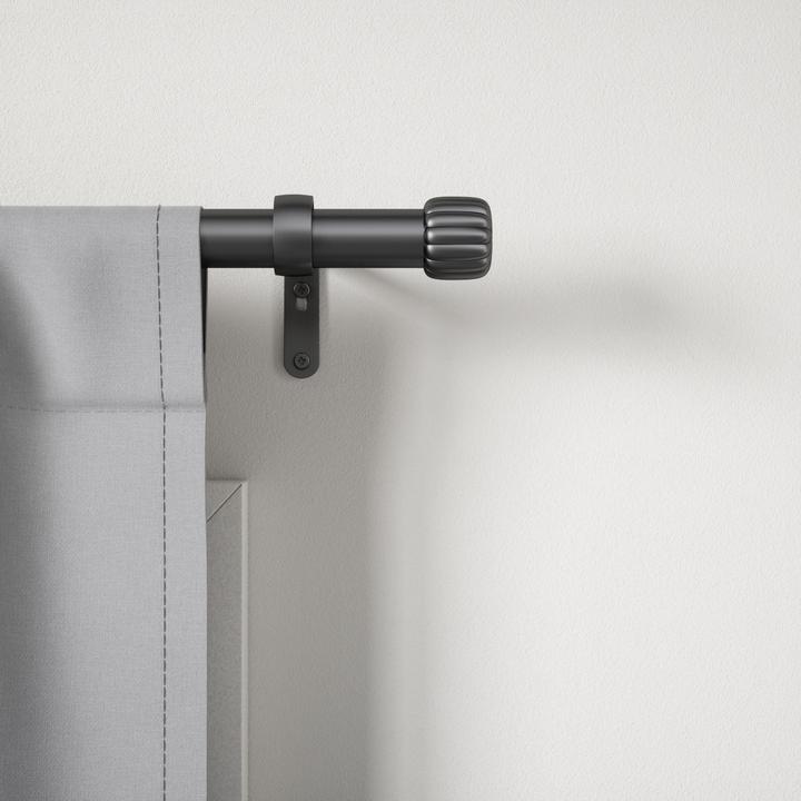 Produktbild Umbra Cleo Gardinenstange mit 2,5cm Durchmesser