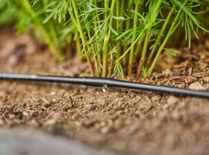 Produktbild Gardena Micro-Drip-System Tropfrohr oberirdisch (Tropfschlauch + Tropfrohr)