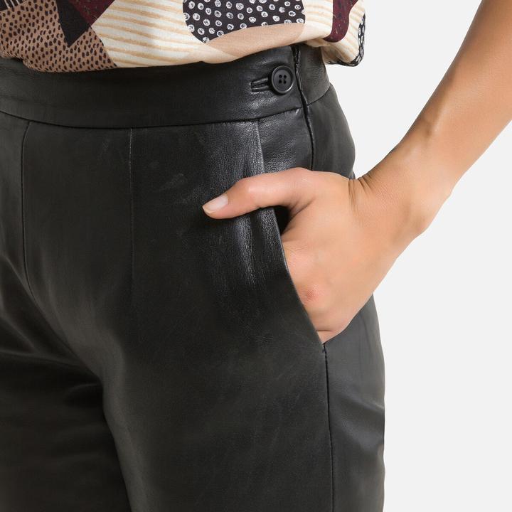 Actual product image Anne Weyburn Narrow 7/8 trousers (48)