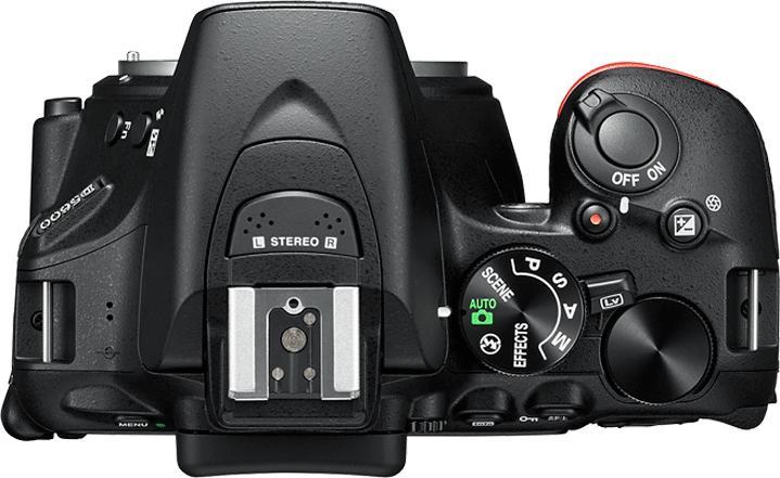 Image du produit Nikon D5600 Kit avec carte mémoire 16Go et sacoche (24.20 Mpx, APS-C / DX)