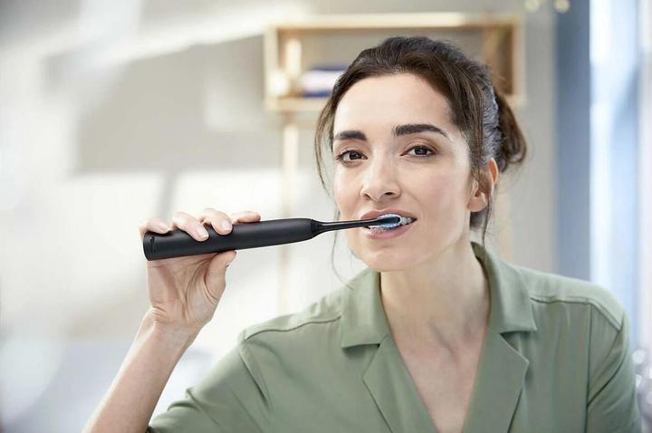 Produktbild Philips Sonicare ExpertClean 7300 (Schallzahnbürste)