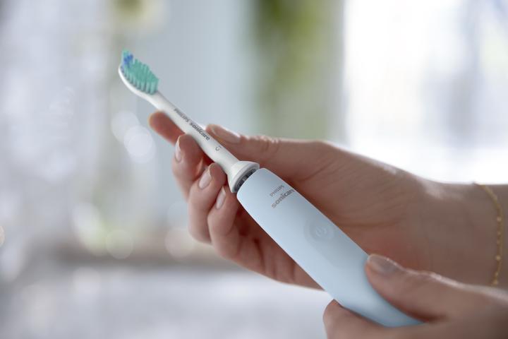 Actual product image Philips Sonicare Series 2100 (Sonic toothbrush)