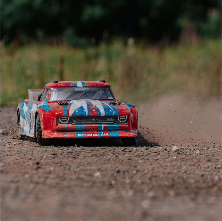 Produktbild Arrma Infraction 4x4 Mega, Rot/Blau 1:8, RTR (RTR Ready-to-Run)