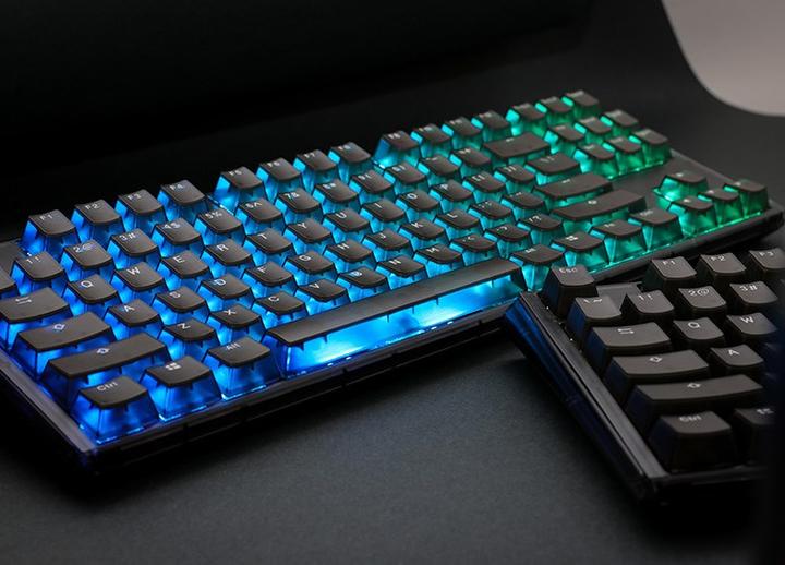 Produktbild Ducky One 3 Aura Black TKL Gaming Tastatur, RGB LED - MX-Silent-Red (DE, Kabelgebunden)