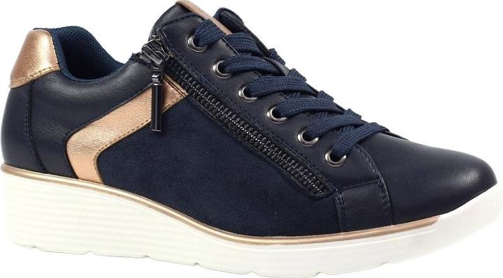 Lunar Sneaker Tillie