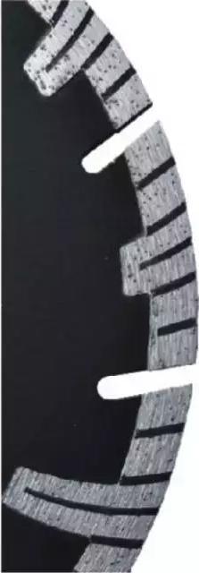 Produktbild Dedra Turbo-T Diamanttrennscheibe zum Schneiden von Stahlbeton, 230 mm (H1197)