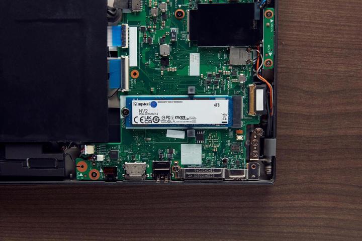 Produktbild Kingston NV2 (4000 GB, M.2 2280)