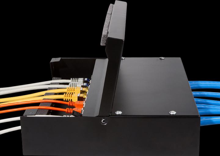 Produktbild LogiLink NP0091 - Konsolidierungspunkt-Gehäuse CP für 8 oder 12 Keystone (0.20 m)