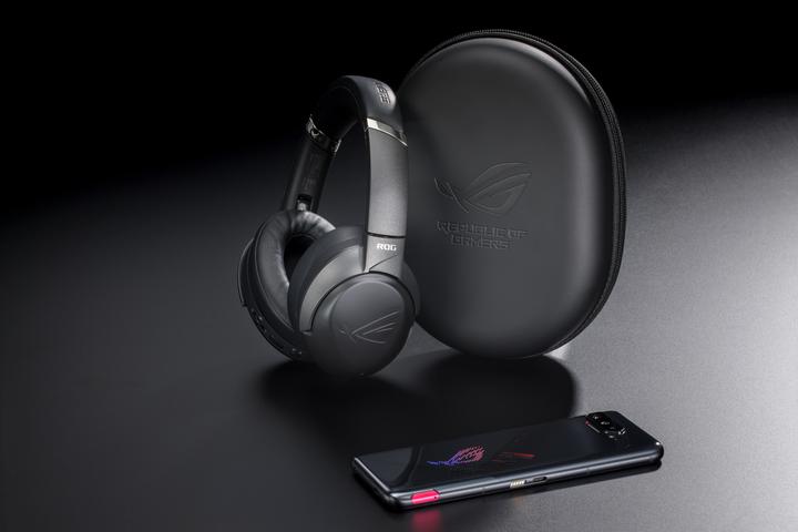 Produktbild ASUS ROG Strix Go BT (Kabellos, Kabelgebunden)