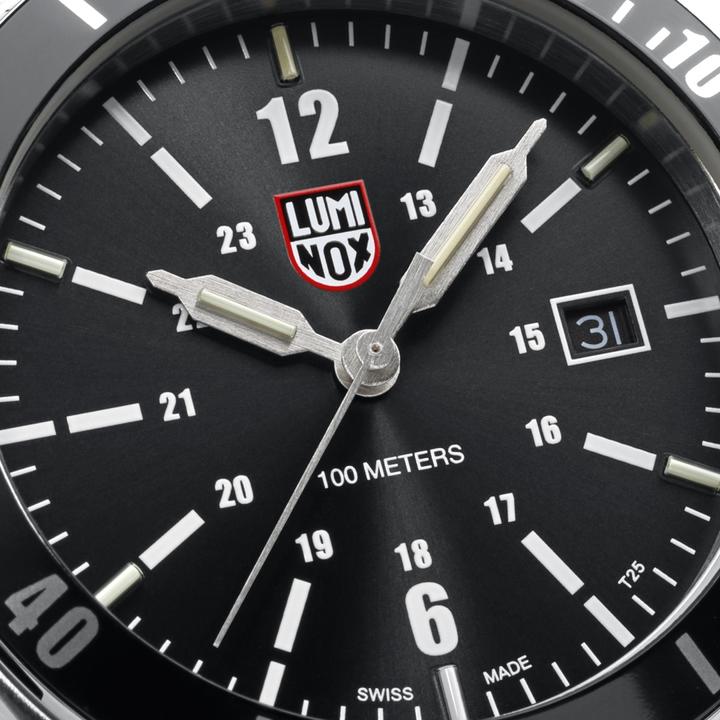 Actual product image Luminox SPORT TIMER 0910 SERIES (Sports watch, 42 mm)